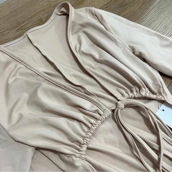 Solid Jumpsuit Drawstring Cleavage Waist Out One Piece Overall NWT Size S - Picture 6 of 6